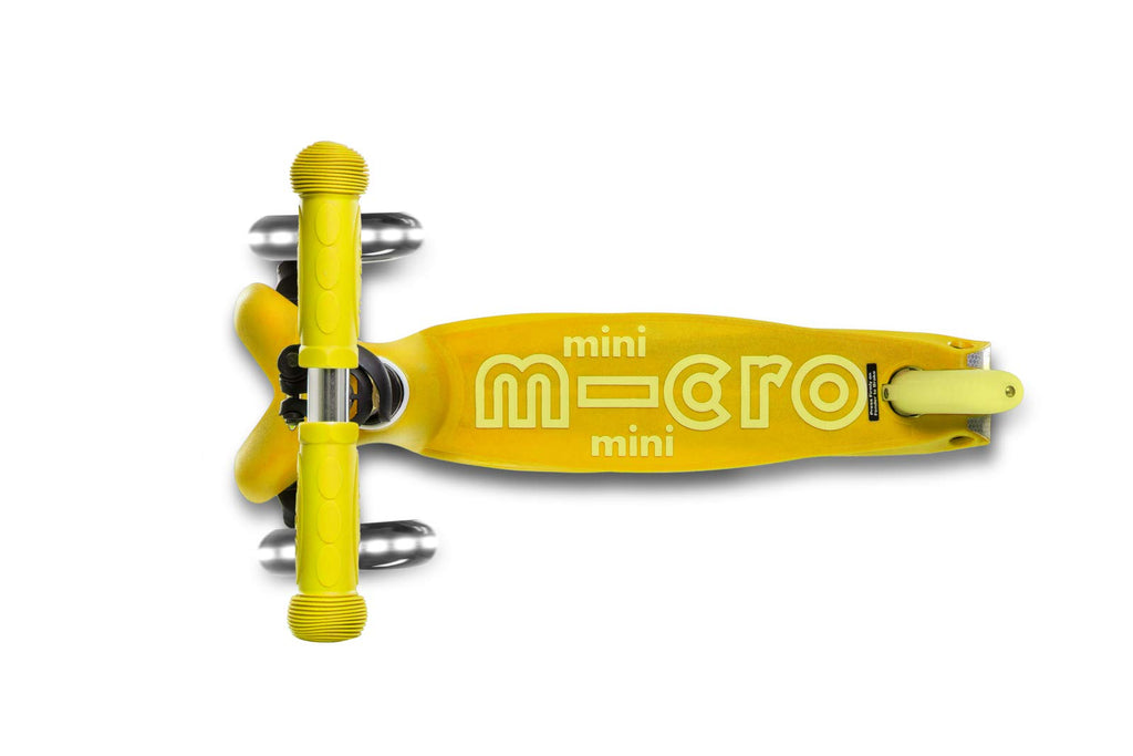 LED Scooter 3 Wheels Adjustable Handlebar Non-Slip M48872