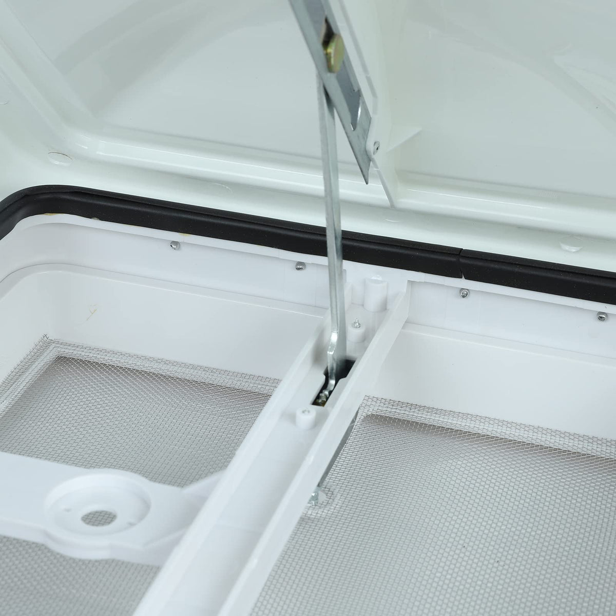 14" RV Roof Vent with White Lid I294