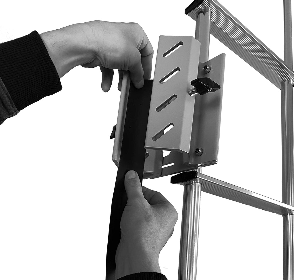 Universal Flag Pole RV Ladder Mount R601