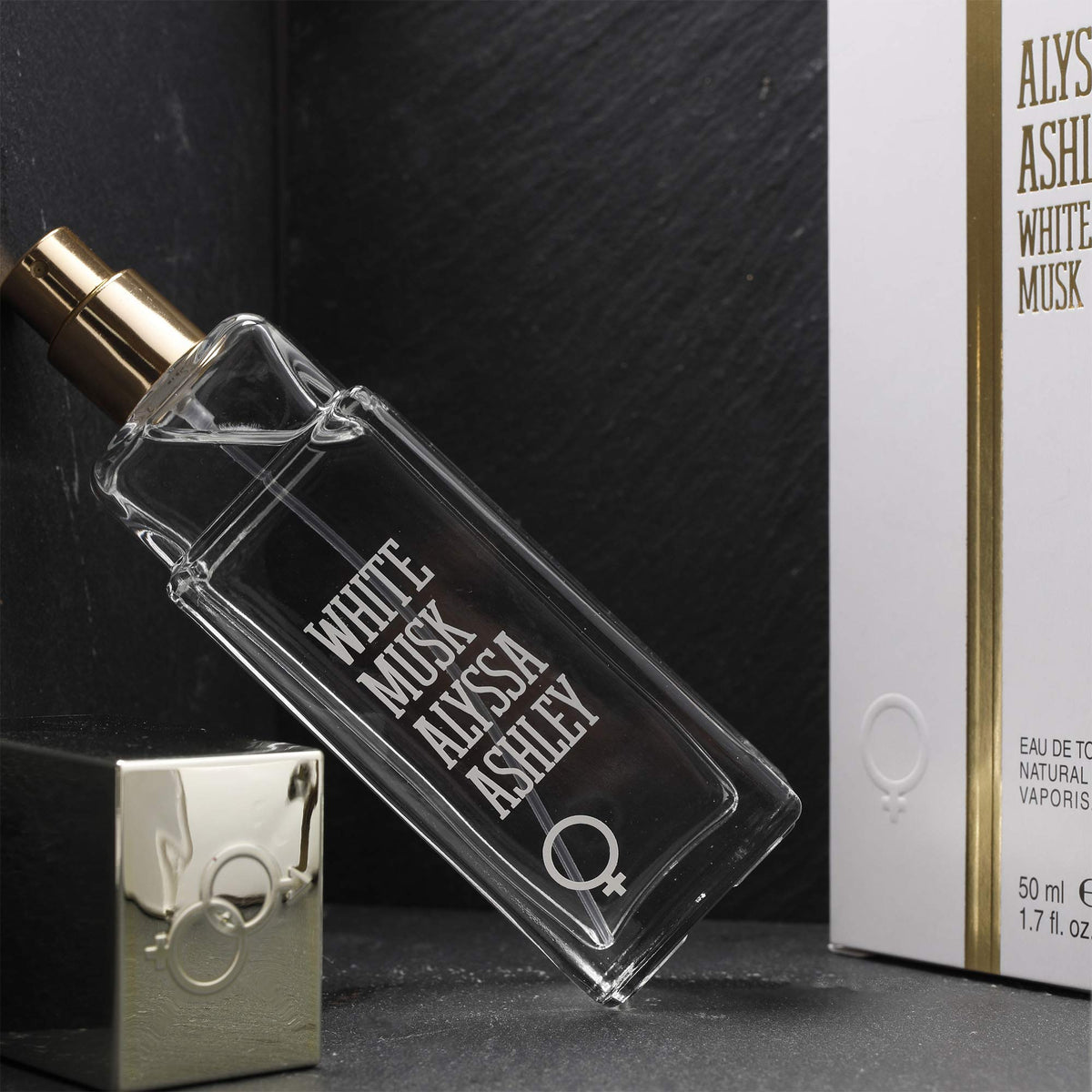 White Musk 1.7 oz EDT Spray D7945