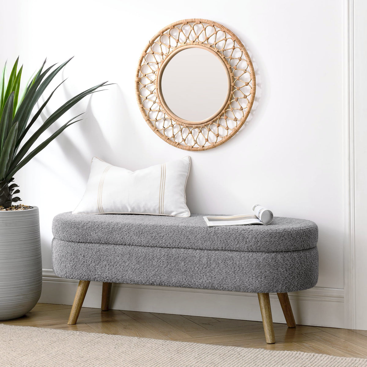 Oval Storage Bench with Rubber Wood Legs I6553